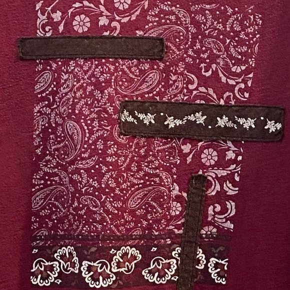 Plus Size Tunic - Picture 4 of 5